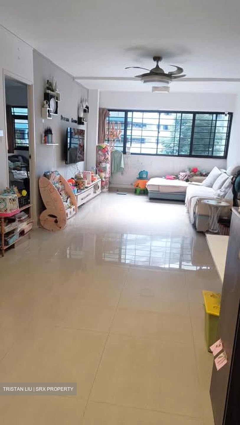 Blk 506A Montreal Spring (Sembawang), HDB Executive #565236141